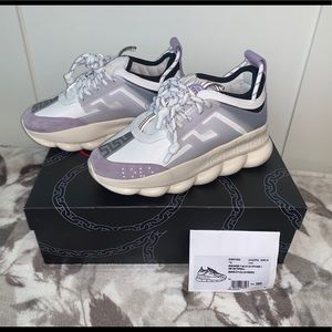 WOMANS VERSACE CHAIN REACTIONS